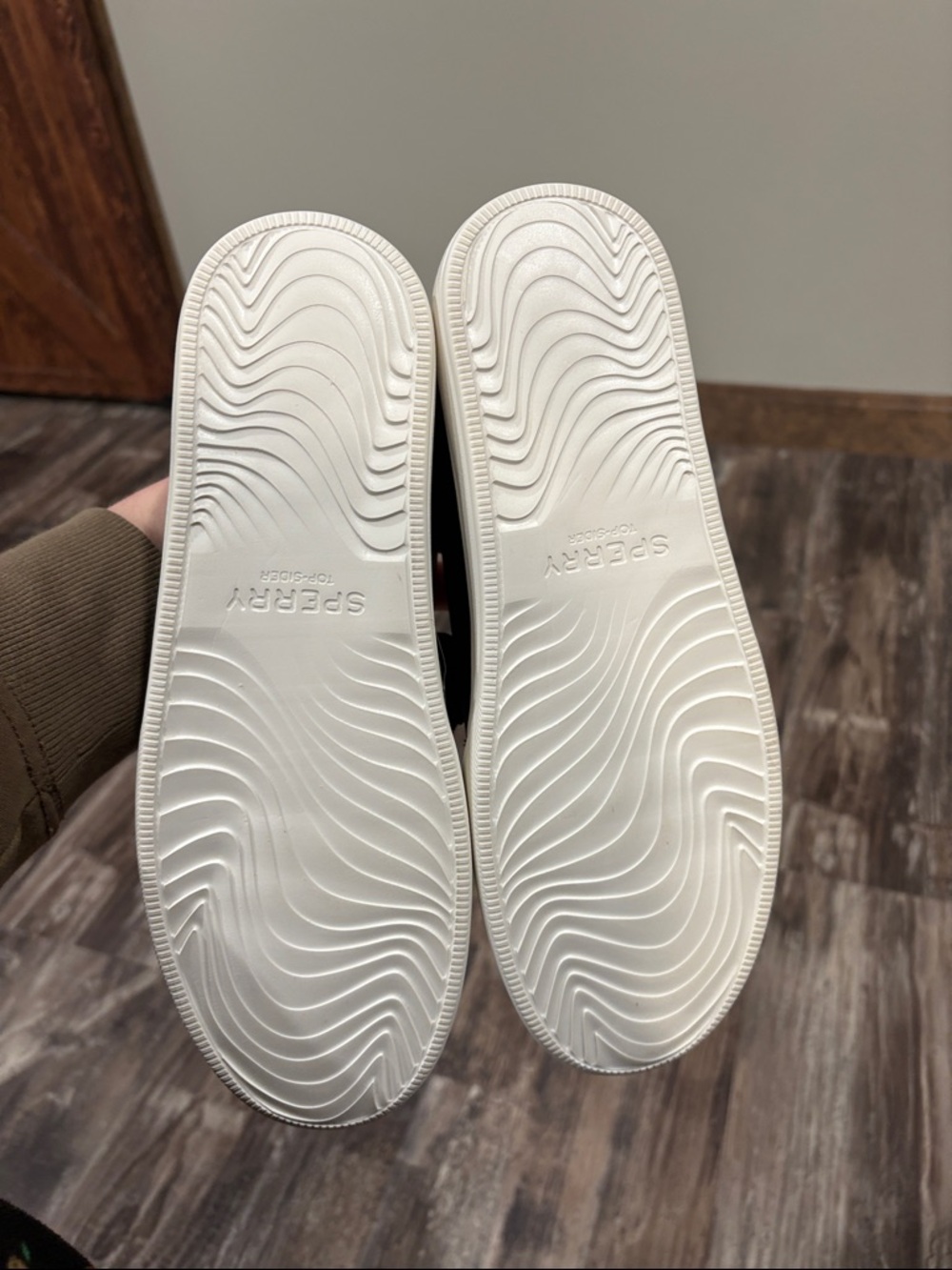 Sperry Black Leather Low-Top Sneakers with White Sole and Gold Heel Accent - Picture 4 of 4